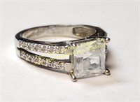 STERLING SILVER RING CZ / CLEAR STONES