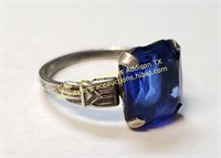STERLING SILVER RING W LARGE BLUE STONE