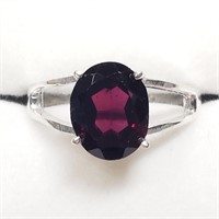 $160 S/Sil Garnet Ring