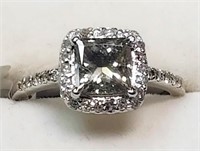 $22900 14K Rare Fancy Yellowish-Green Diamond Ring