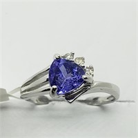 $1400 14K Tanzanite  Diamond Ring