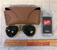 VINTAGE RAY BAN AVIATOR SUNGLASSES