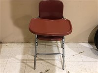 RED VINTAGE METAL HIGH CHAIR