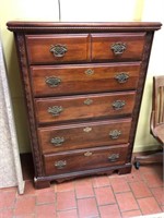 5 Drawer Chest of Drawers by Vaughan Bassett