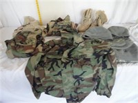 Military Boots and Shirts U13B