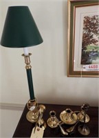 Brass lot: Candlesticks, birds, lamp