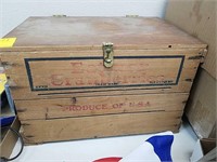 Cranberry wood crate