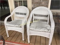2 White Wicker Patio Chairs