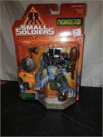 NOC Small Soldiers Action Figure Freakenstein