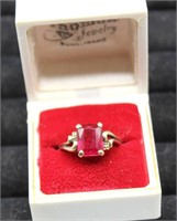 Beautiful 10K Gold Ruby Birthstone Ring