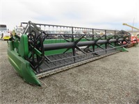 John Deere 925D Draper Header