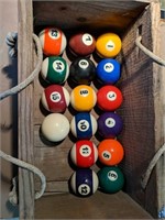 Vintage Complete Set of 16 Billiards Pool Balls
