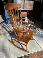 Solid Maple Vintage Rocking Chair SOLID