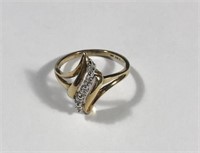 10 K Diamond Ring