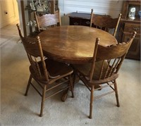 Small Country Style Dining Table And Chairs