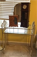Women’s Vanity Table And Jewelry Boxes