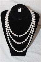 Ladies triple strand Cultured Pearls handknotted