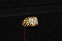 Men's 14kt yellow gold Diamond Ring featuring