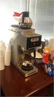 Bunn Coffee Machine With 2 Warmers
