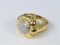 18 kt Gold & Diamond Ring