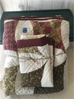 Twin Comforter & Pillow sham