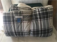 Twin Comforter