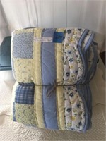 2 Twin Quilts & 1 Decorative Pillow