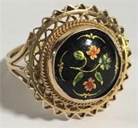 14k Gold Ring With Flower Design