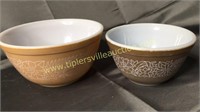 Pyrex woodland brown mixing bowls med and small