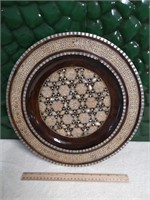 STUNNING DECORATIVE CHARGER WITH MOP INLAY
