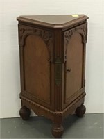 Petite vintage corner stand/cabinet