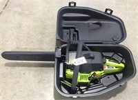 Poulan 2075 Chain Saw with Case