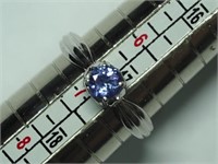 Sterling Silver Tanzanite Ring (~weight 3.15g)