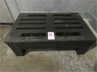 35" DUNNAGE RACK