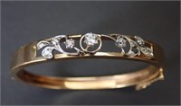 14K Gold & Diamond Bangle Bracelet
