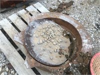 Manhole Insert w/Cover