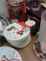 8 snowman plates