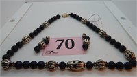 FROSTED ONYX AND SILVER BEAD NECKLACE AND