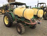 JOHN DEERE 1070 Tractor, MFWD