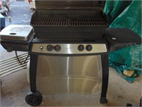 CHAR-BROIL GRILL WITH SIDE BURNER