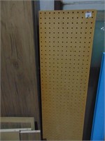 4 SECTION PEG BOARD  4' X 1'