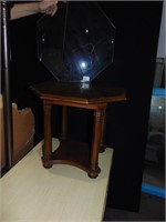 OCTAGON SIDE TABLE WITH GLASS TOP