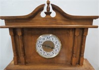 Colonial Style Hardwood Quartz Mantle Clock
