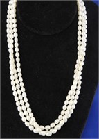 TRIPLE-STRAND WHITE PEARL NECKLACE W/14KT GOLD