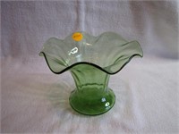 Vintage Green Hand Blown Vase 6" x 4&1/2"