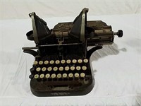 Vintage Oliver typewriter