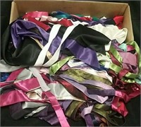 Box of colored ties / bows