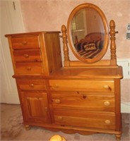 Pine dresser with seven drawers, one door with