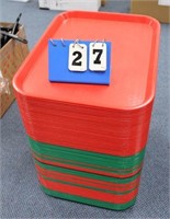 (84) Plastic Trays, Red & Green
