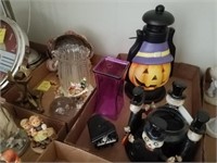 2 TRAYS MISCELLANEOUS FIGURINES AND HALLOWEEN